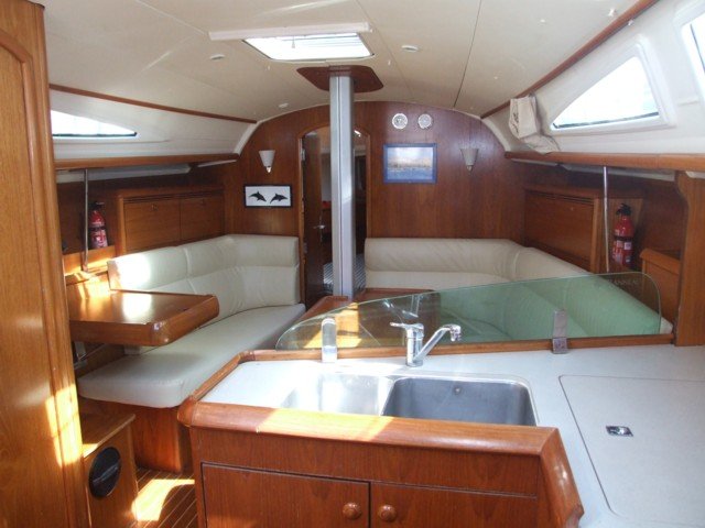 Sun Fast 35 -8.JPG